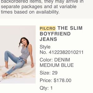 Anthropologie Pilcro size 29 slim boyfriend embroidered jeans